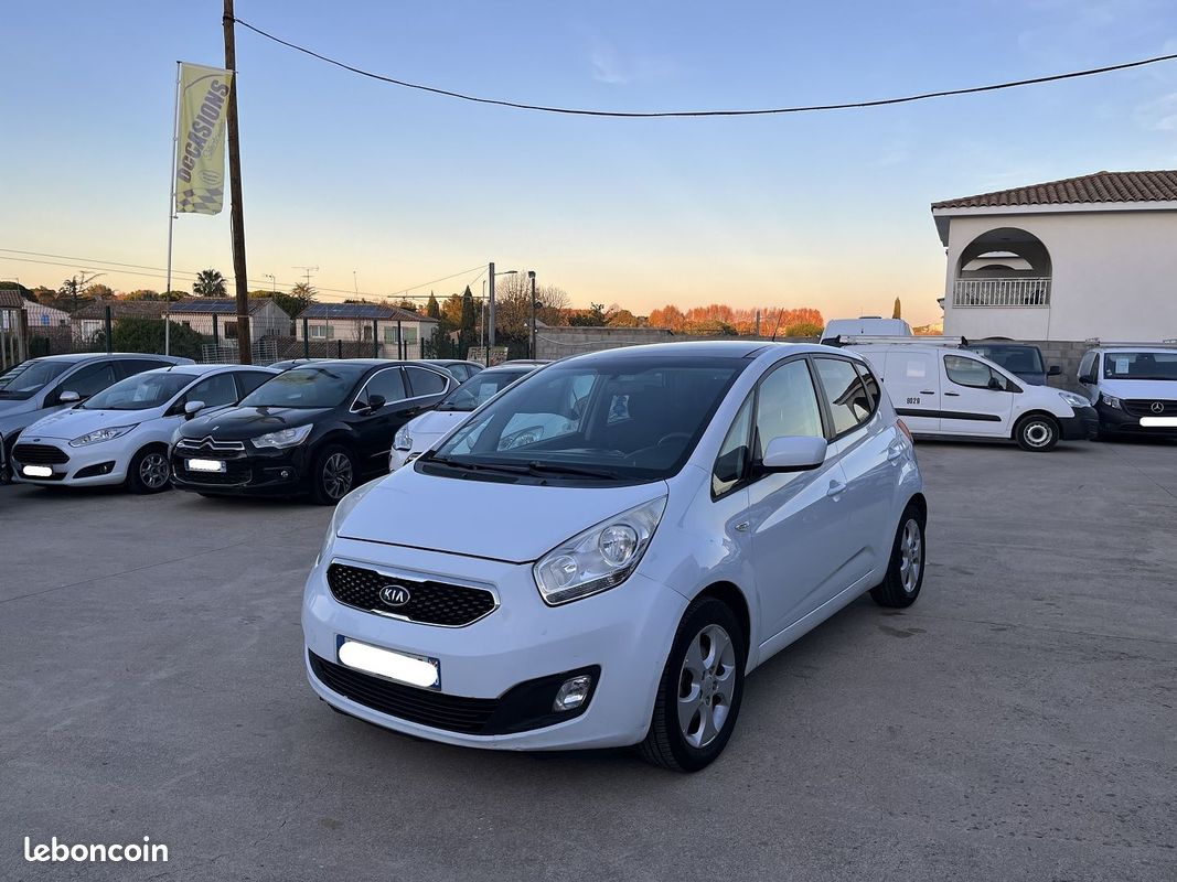 Kia VENGA 1.6 CRDI115 FAP URBAN CHIC (image 2)