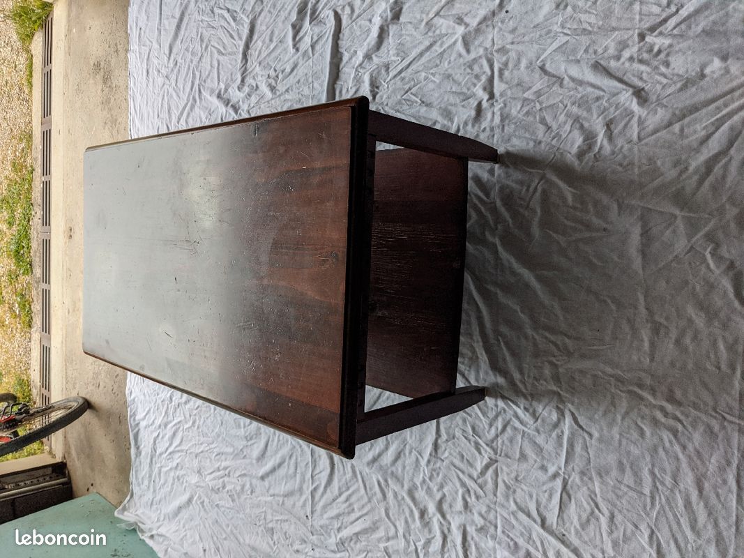 Vends table basse de salon bois acajou 110 x 60 hauteur 47 (image 2)