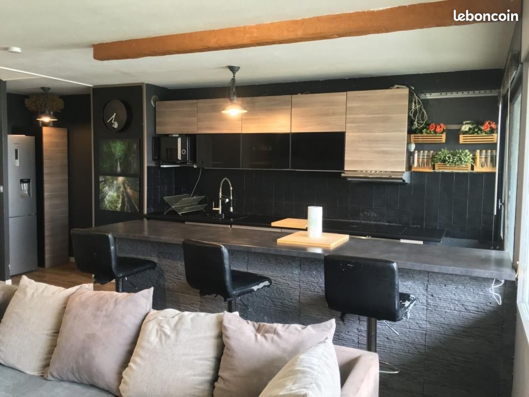 Appartement a louer noisy-le-grand - 1 pièce(s) - 81 m2 - Surfyn