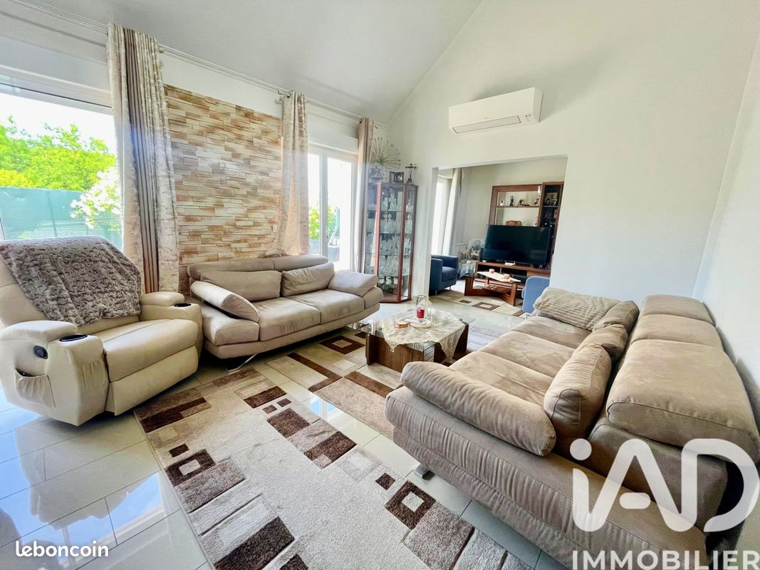Maison 6 pièces 120 m² · à Beaumont-sur-Oise · 120 m² · 420 000 €
