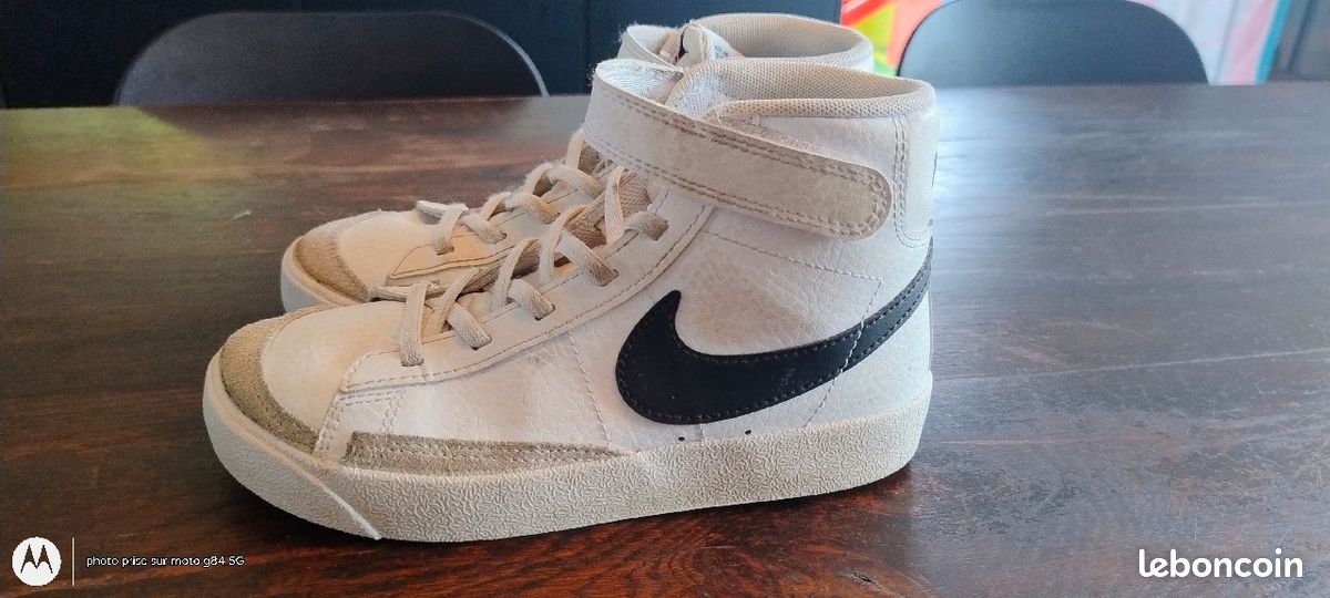 Basket Nike taille 33 Chaussures