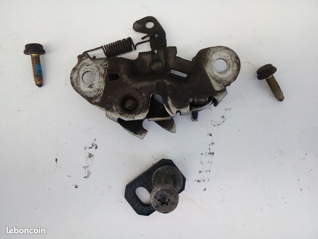Mécanisme De Cendrier Avant Pour Renault 25 (R25 B29) - Pièce D'occasion En Bon état