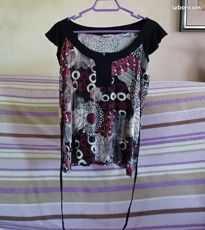 Tee-shirt, Haut FEMME " Patrice BREAL " - T. L - Neuf (image 1)