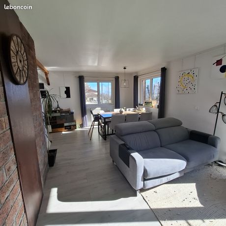 CHALET RÉNOVÉ 109m² au calme, sans vis à vis CLAIX