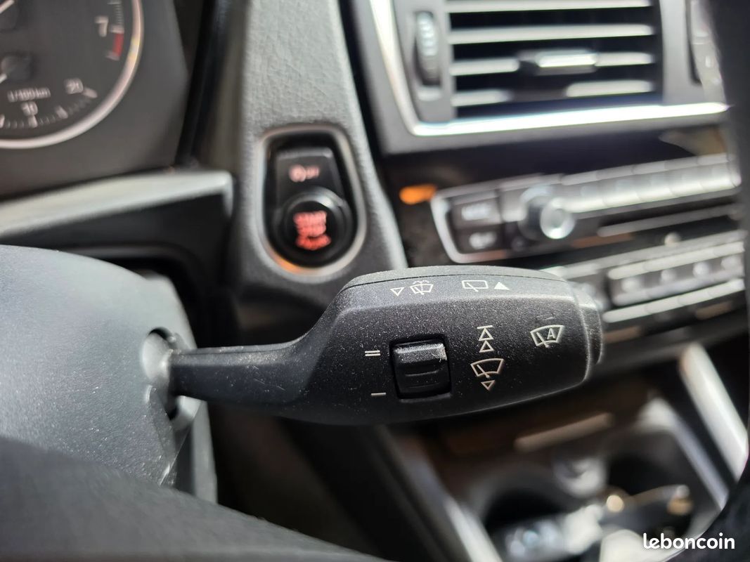 BMW Série 1 116i - 1.5 109ch Lounge - 2017 - Turbo Neuf - Attelage - Climatisation (image 30)