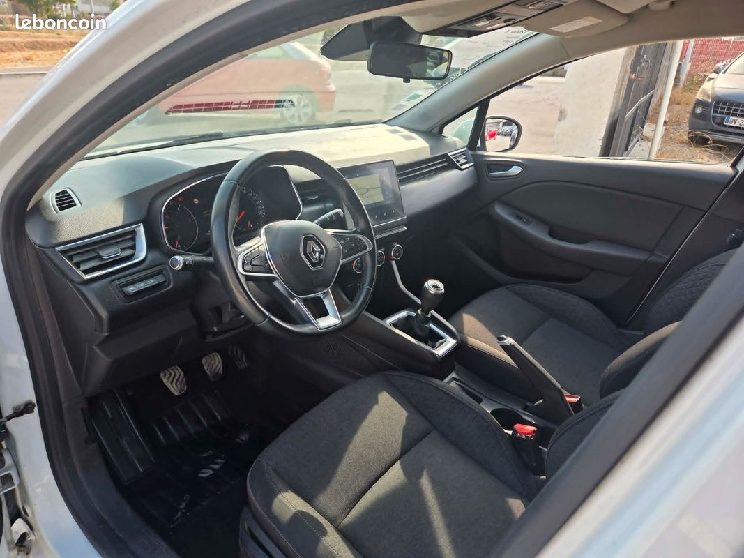 🚗 À VENDRE : Renault Clio V 1.5 Blue dCi 85 ch – Très bon état (image 3)