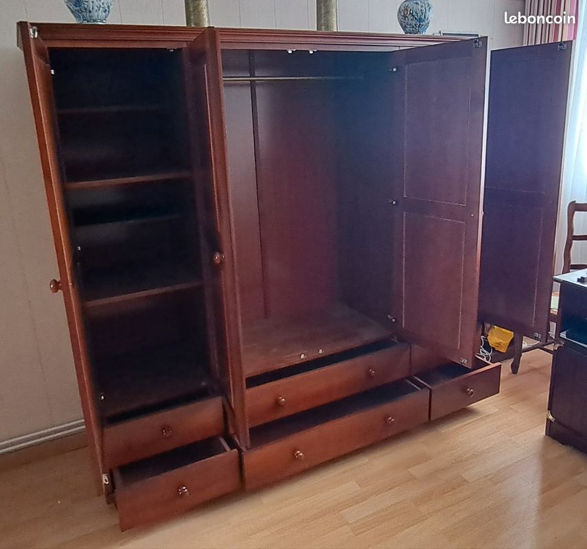 Armoire 4 portes bois massif (image 3)