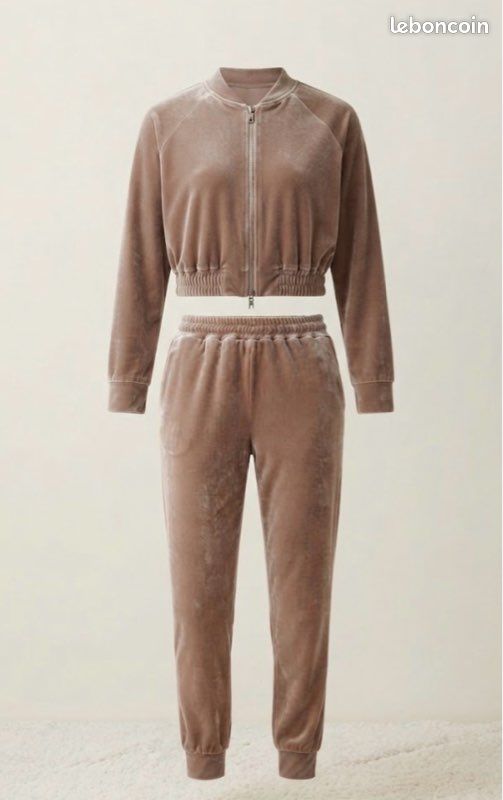 Ensemble jogging velours taupe – Veste courte zippée & Pantalon (image 2)