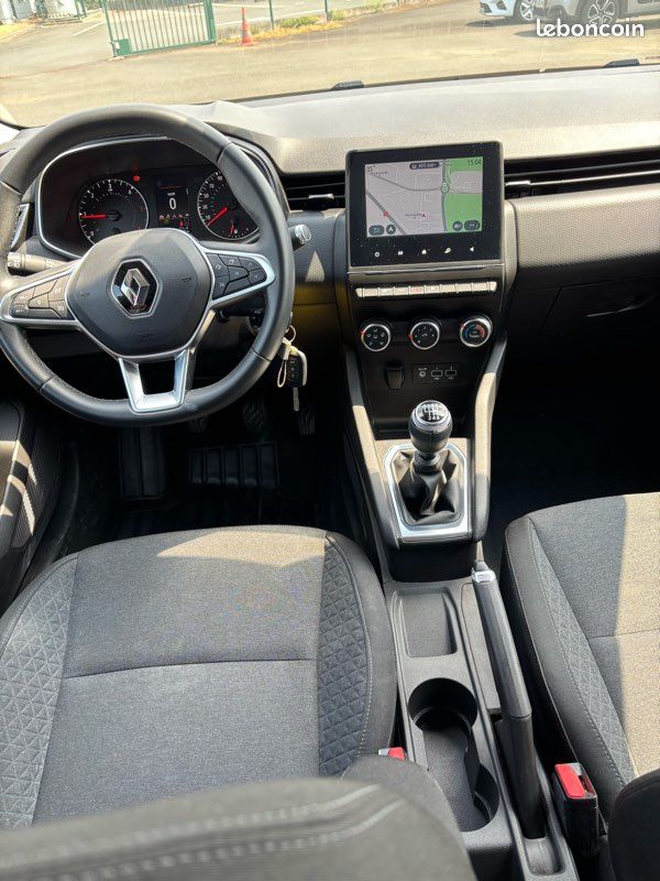 Renault Clio V BlueDCI 85cv Business (image 3)