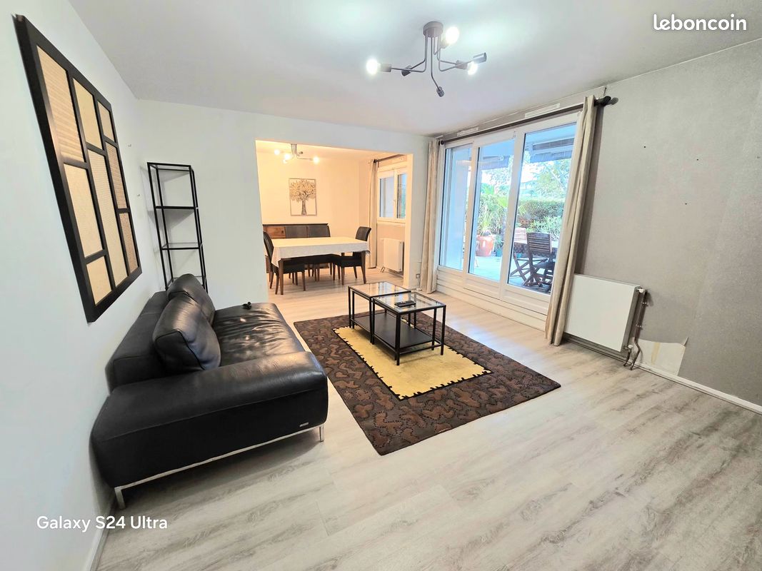 Appartement 5 pièces 95 m² · à Pau · 95 m² · 225 000 €