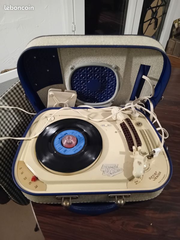 ANCIEN TOURNE DISQUE Valise Teppaz Oscar Lyon EUR 16,40 - FR ANCIEN TOURNE DISQUE Valise Teppaz Oscar Lyon EUR 16,40 - FR
