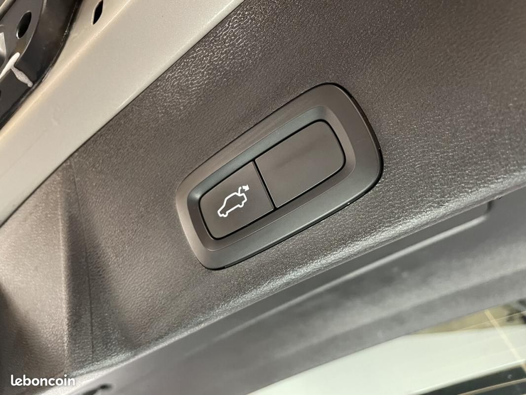 Volvo XC40 2.0 D3 150 CV GEARTRONIC INSCRIPTION GPS (image 10)