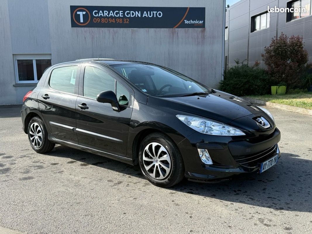 Peugeot 308 1.6 HDI92 FAP CONFORT PACK 5P (image 9)