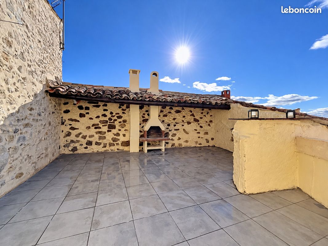 Maison 8 pièces 153 m² · à Magalas · 153 m² · 180 000 €