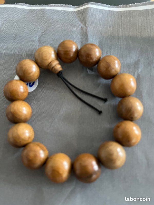 Brasselet en bois homme (image 3)