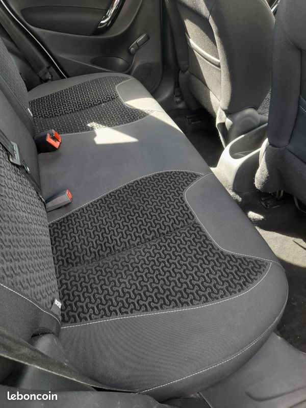 Citroën c3 1.6 hdi 75 2 places (image 5)
