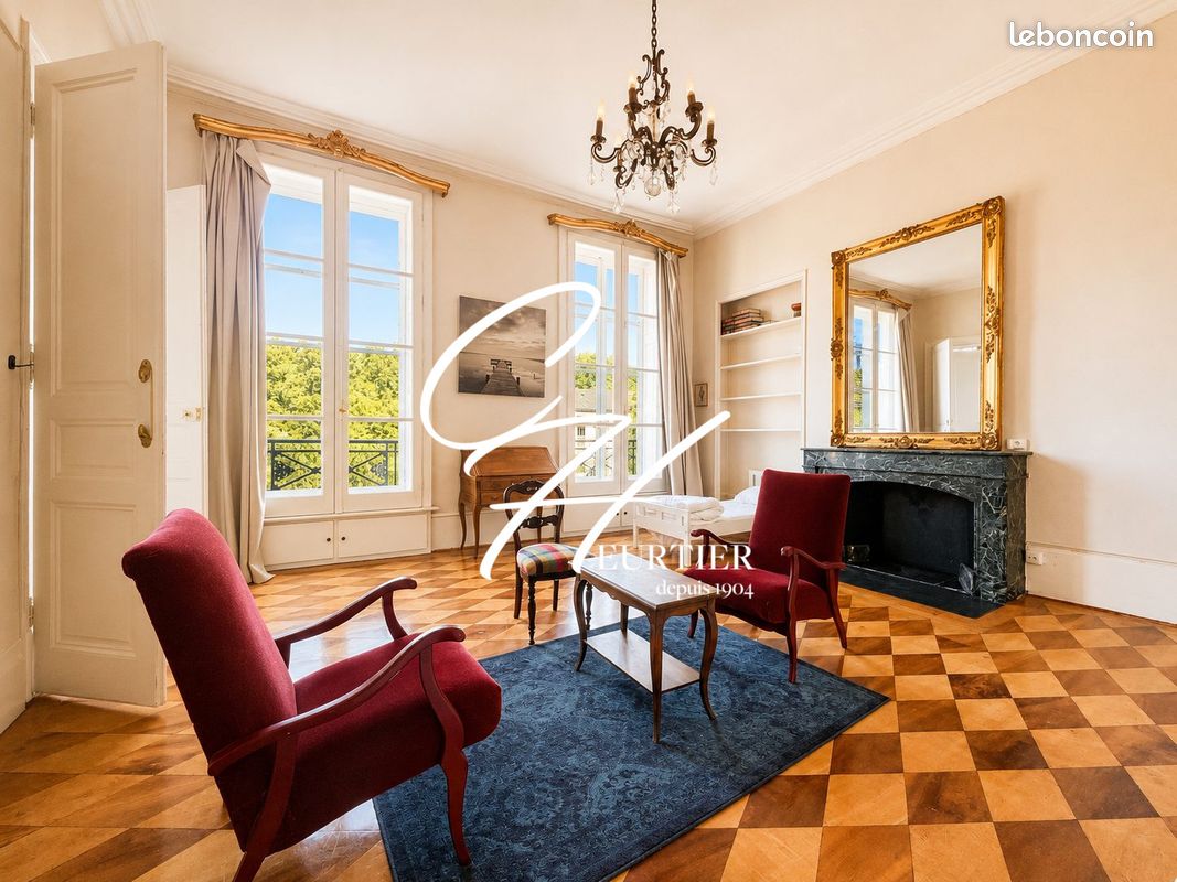Appartement 5 pièces 175 m² · à Grenoble · 175 m² · 430 000 €