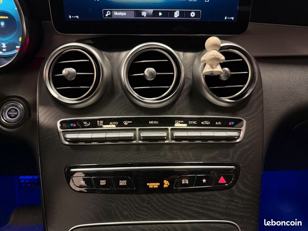 Mercedes-Benz GLC COUPÉ COUPE 220 d 4Matic / ENTRETIEN COMPLET MERCEDES (image 15)