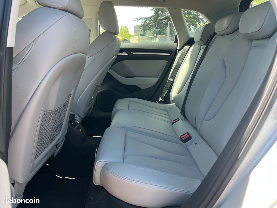 Audi A3 III SPORTBACK 1.8 TFSI 180 AMBITION LUXE S TRONIC 7 III SPORTBACK 1.8 TFSI 180 AMBITION LUXE S TRONIC 7 (image 23)