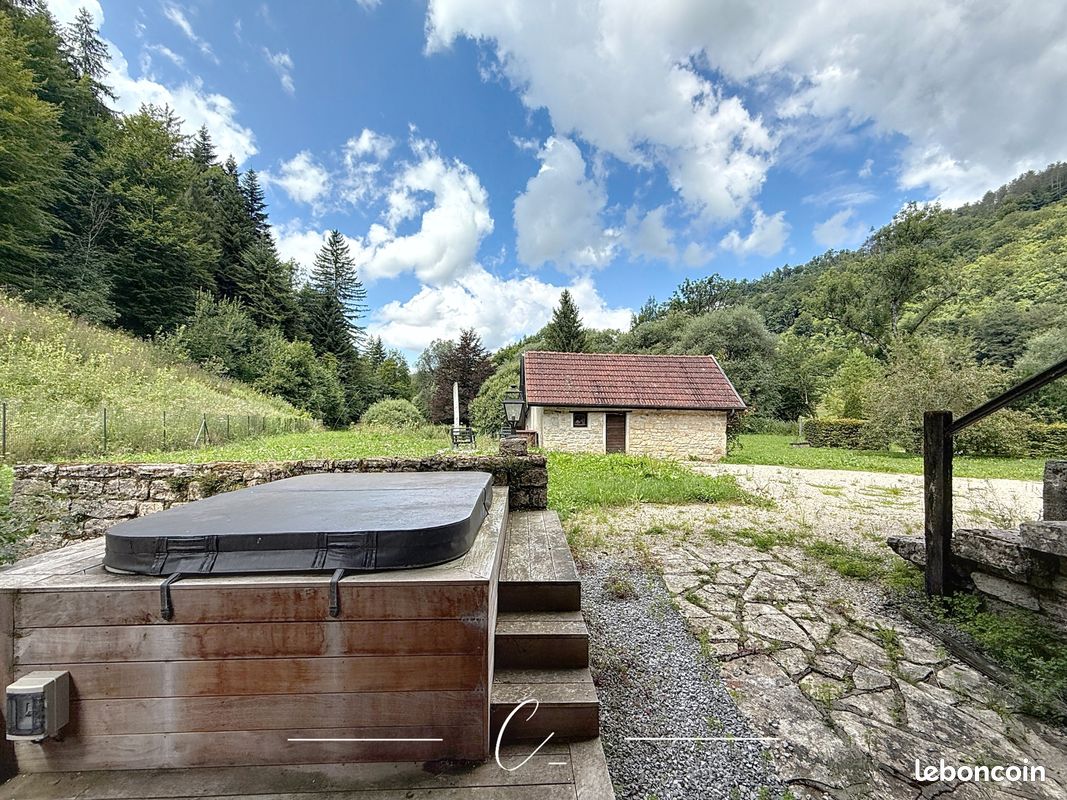 Maison 20 pièces 650 m² (image 12)