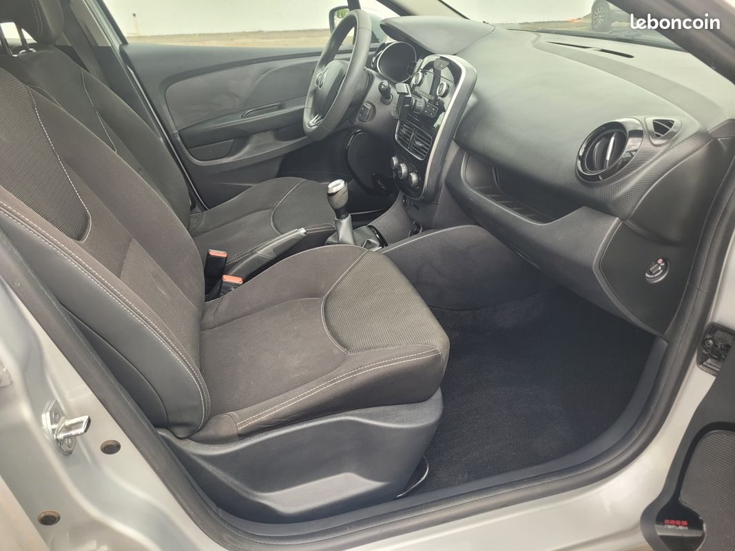 Clio 0.9TCE année 2020 101000kms bon état général (image 5)
