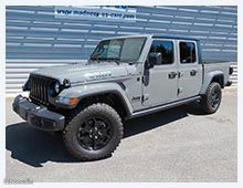 Jeep Gladiator Willys V6 3.6 Pentastar 2021 (image 1)