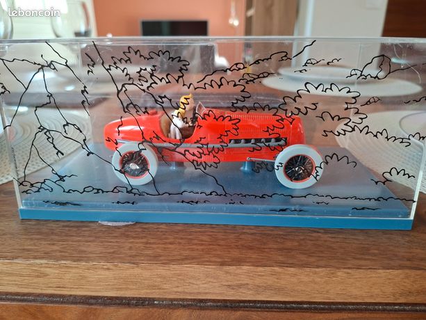 Tintin - Ensemble de 2 voitures 1/24 et 1/43 - L'Amilcar de Tintin + Bolide rouge - 2 Coches