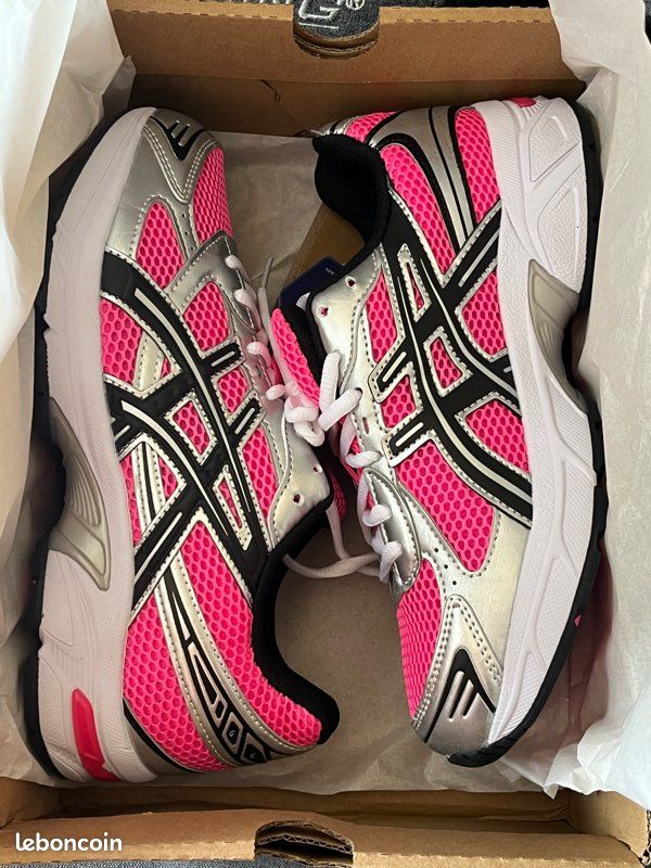 Baskets asics 40 (image 1)