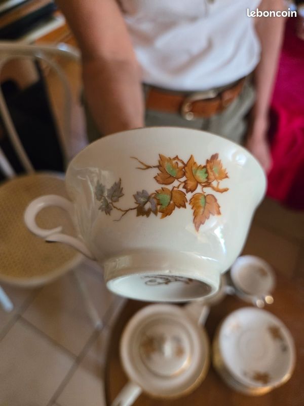Service à café porcelaine (image 3)