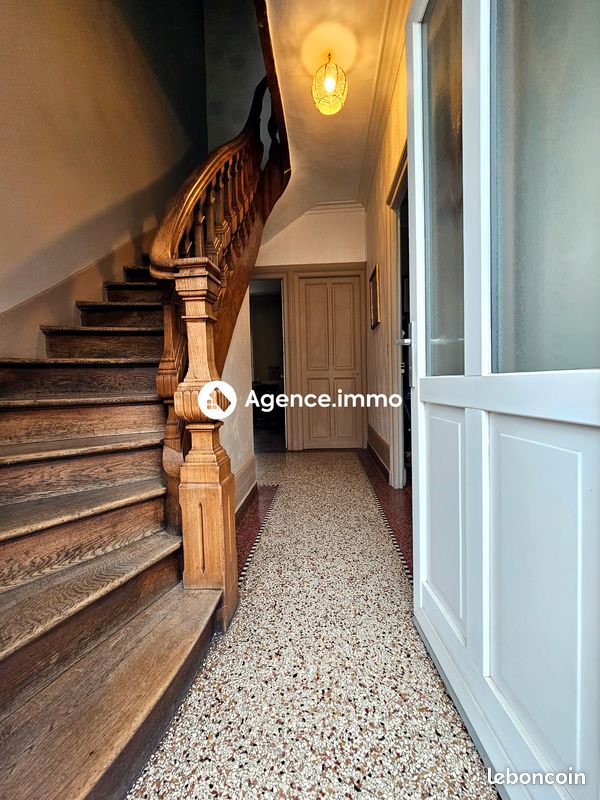 Maison 8 pièces 143 m² · à Beauvais · 143 m² · 250 000 €