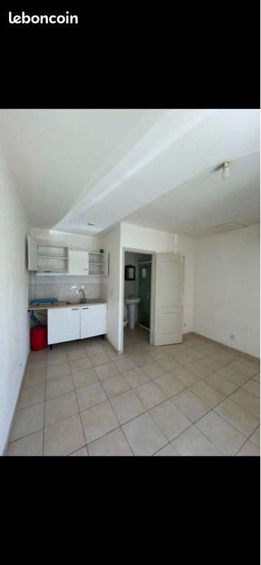Appartement 1 pièce 25 m² · à Le Pontet · 25 m² · 550 €