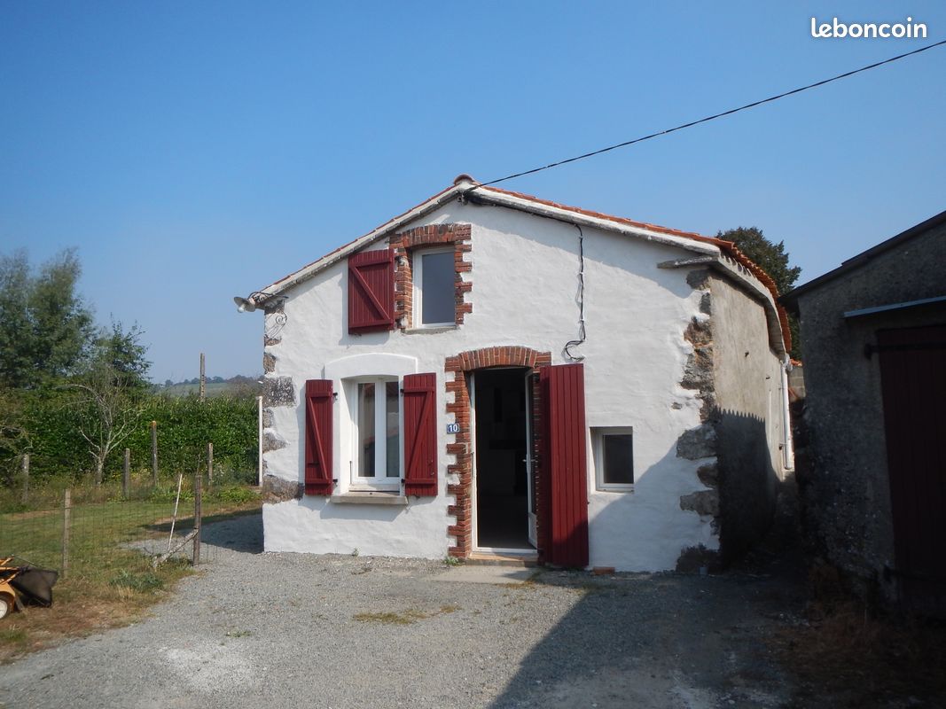 Maison 4 pièces 100 m² · à Pouzauges · 100 m² · 850 €
