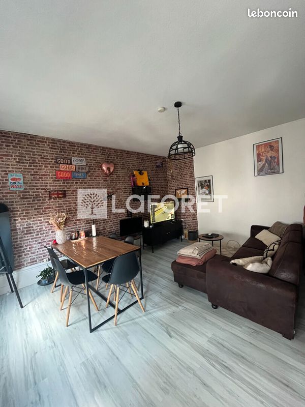 Appartement 3 pièces 77 m² · à Châlons-en-Champagne · 77 m² · 750 €/mois