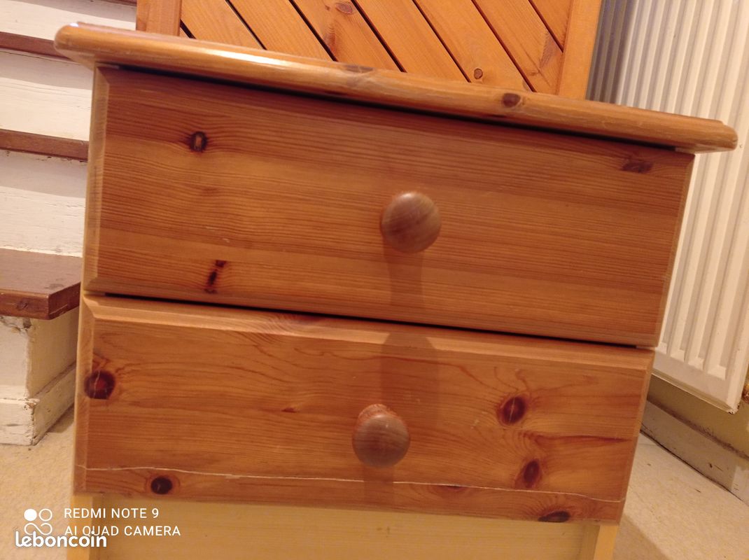 Table de chevet en pin (image 6)
