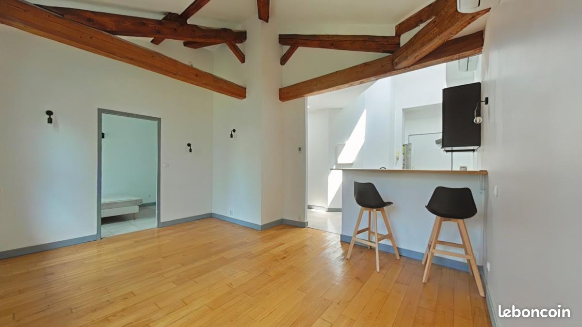 Appartement 2 pièces 39 m² · à Saint-Étienne · 39 m² · 550 €