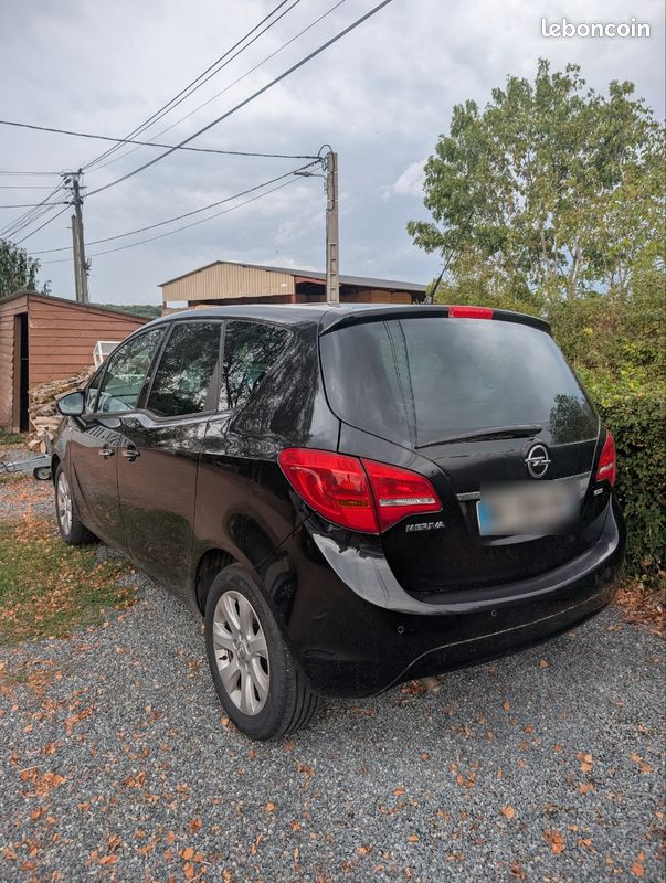 Opel Meriva B 110ch (image 2)