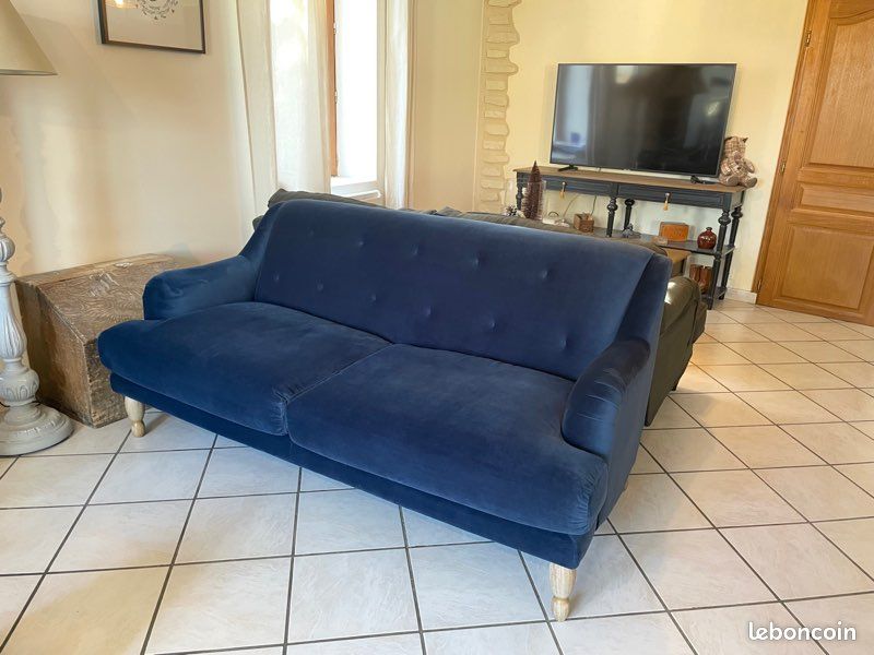 Canapé en velours bleu (image 1)