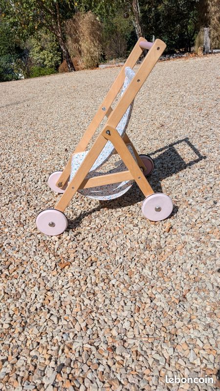 Poussette pour poupee (image 1)