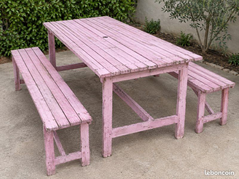 Table de jardin avec banc (image 2)