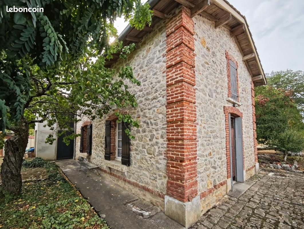 Maison 3 pièces 78 m² · à Bruniquel · 78 m² · 94 300 €