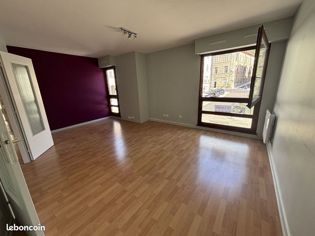 Appartement 2 pièces 67 m² · à Vesoul · 67 m² · 550 €