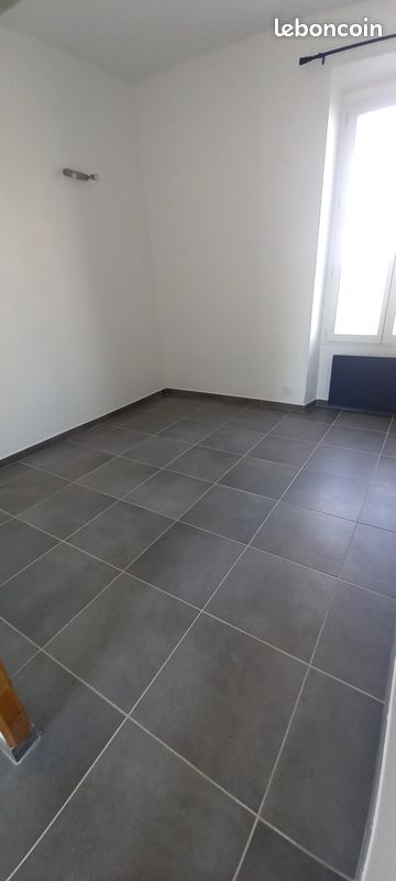 Appartement 2 pièces 28 m² · à Carpentras · 28 m² · 395 €
