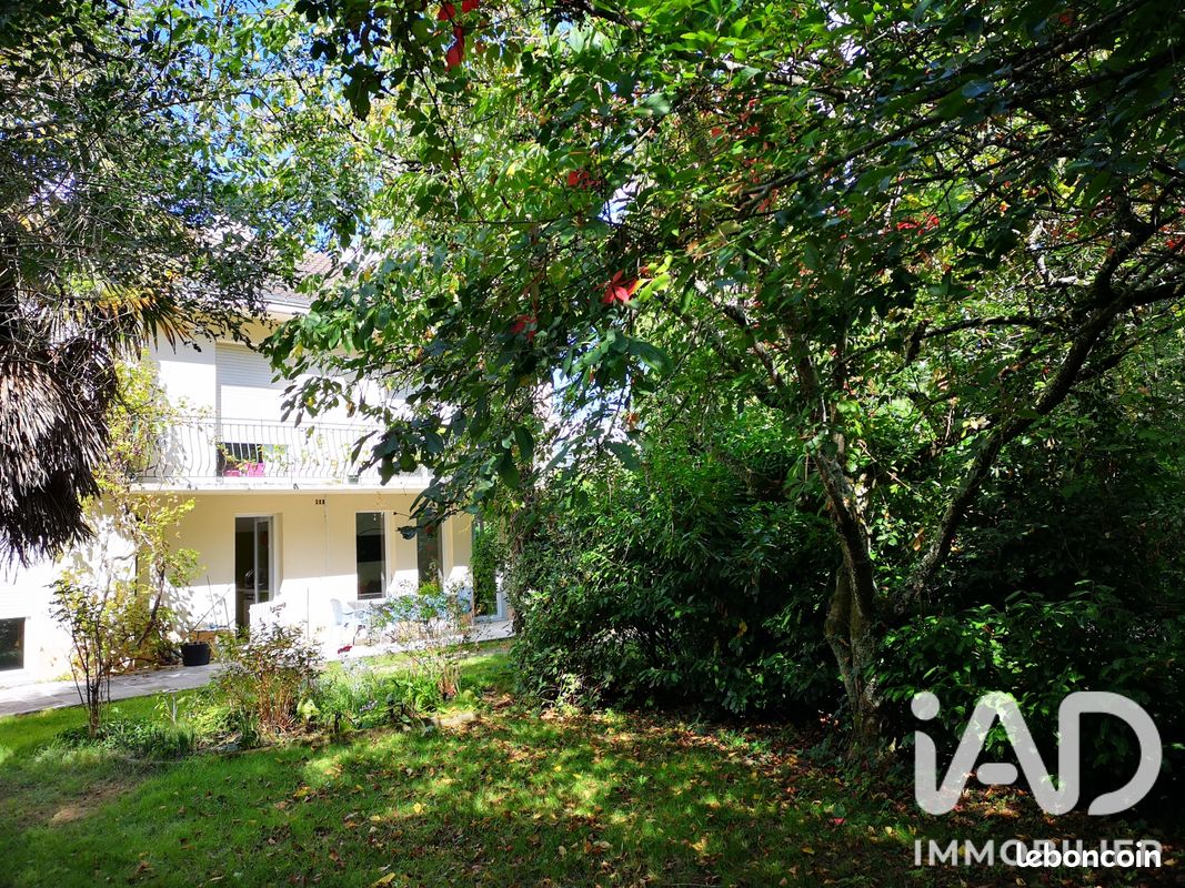 Maison 8 pièces 162 m² · à Chaumes-en-Retz · 162 m² · 359 000 €
