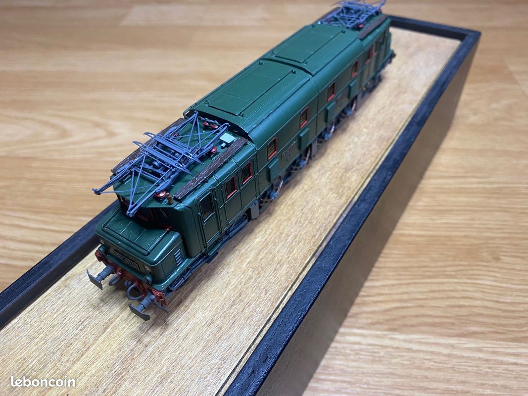 Locomotive 2D2 553 - Modélisme