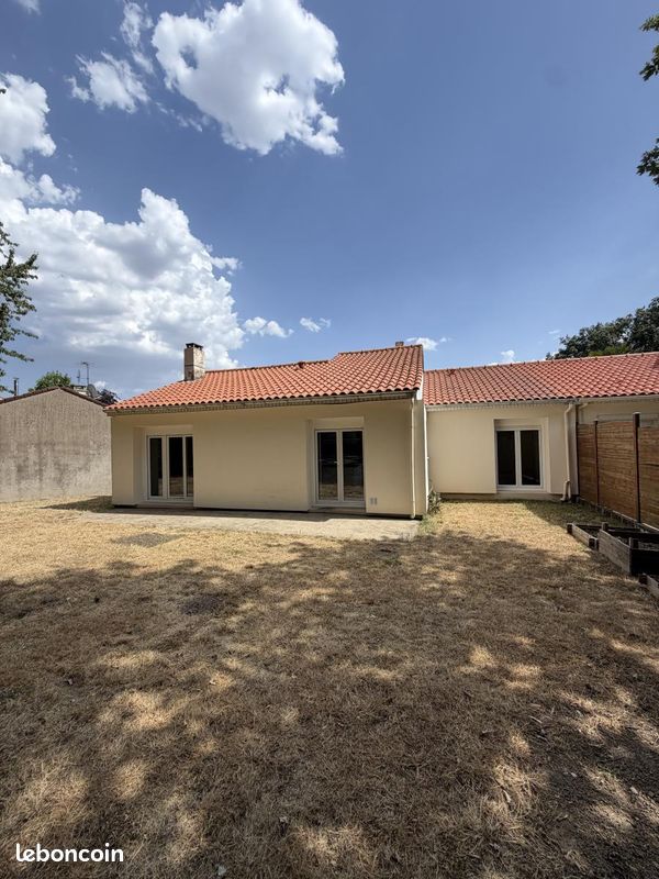 Maison 6 pièces 118 m² · à La Séguinière · 118 m² · 228 800 €