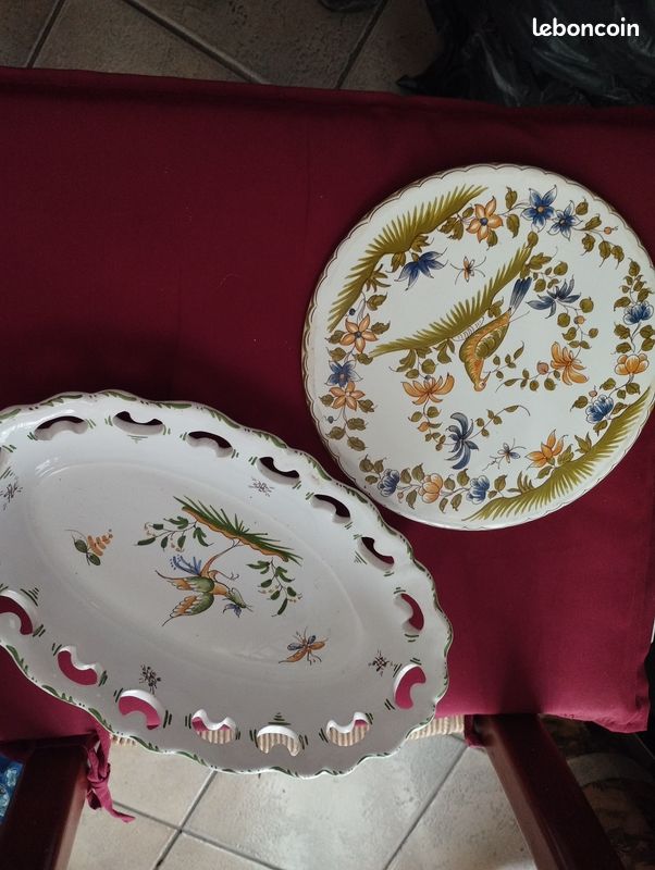 Lot dessous plat panière imitation Moustiers porcelaine (image 1)