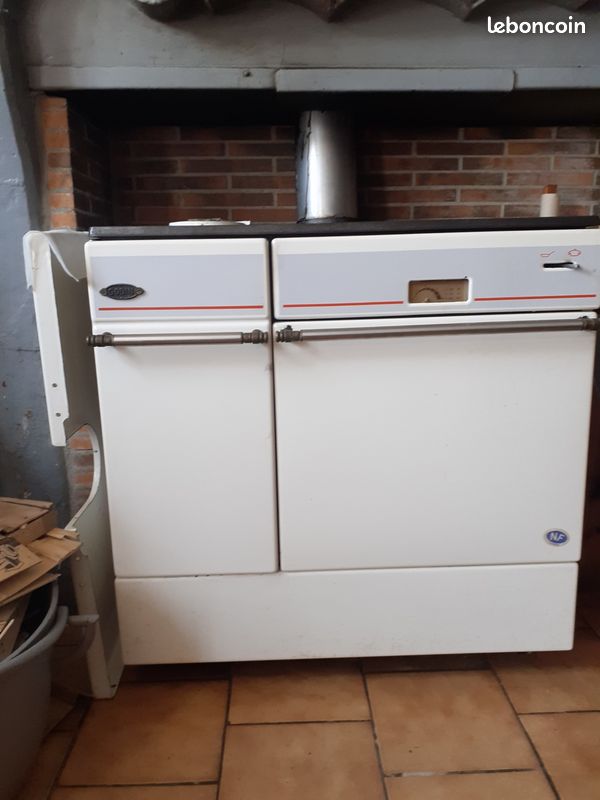 Cuisinière FONTE GODIN pour ferrailleur (image 1)