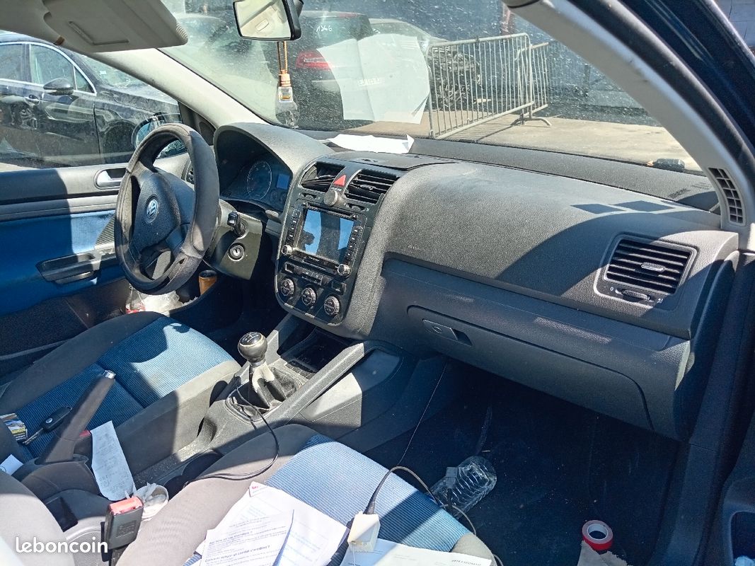 Pieces Volkswagen golf 5 (image 3)