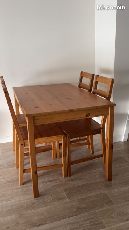 Table + 4 chaises IKEA (image 1)