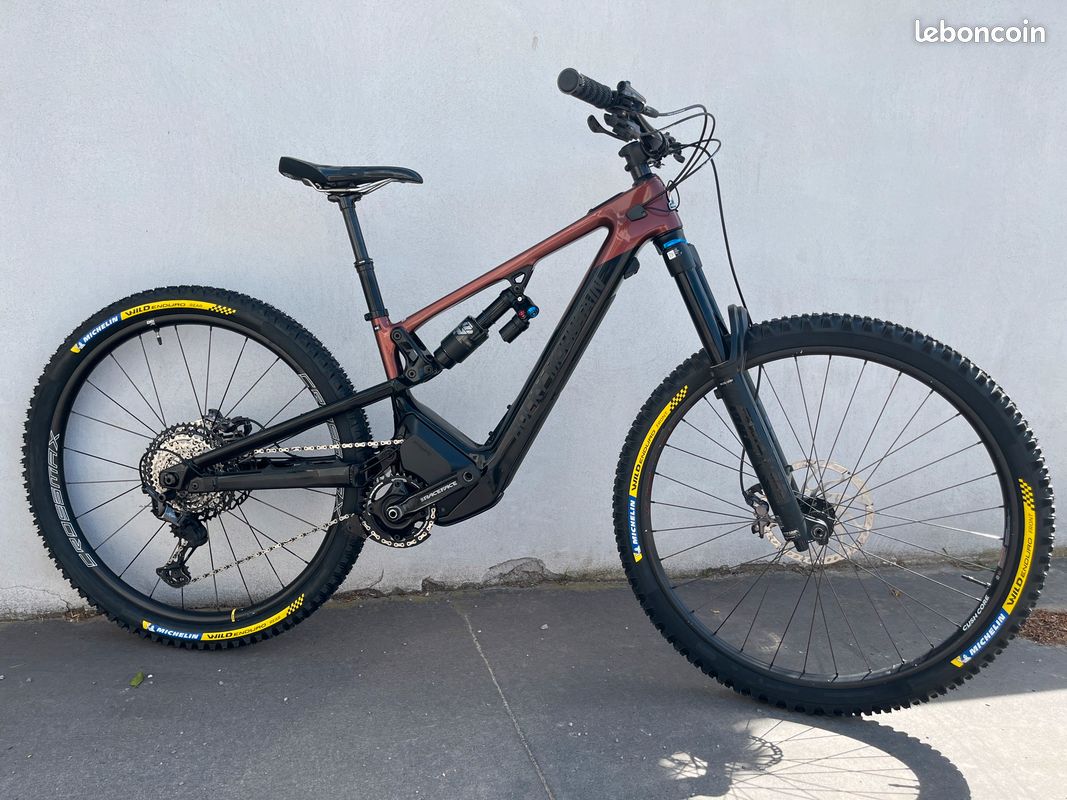 VTTAE Rocky mountain altitude powerplay Carbon 70 2023 vtt électrique (image 1)